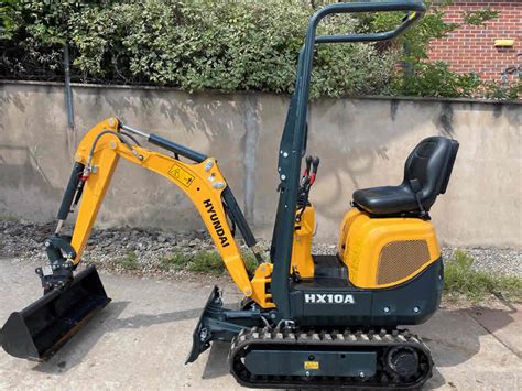 mini digger hire manchester uk|small hand digging machine hire.